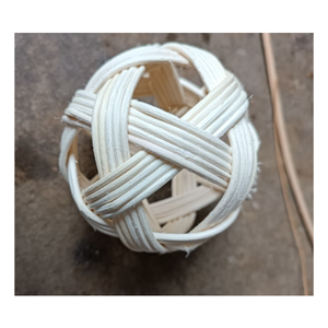 Bola de ratán vietnamita: pieza de decoración hecha a mano, ideal para hogares ecológicos, regalos creativos y espacios de vida sostenibles - Product Image 2