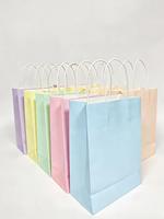 Sacs cadeaux en papier kraft artisanal de couleur arc-en-ciel, personnalisés, populaires, en gros, avec poignées, imprimés en typographie pour le shopping domestique