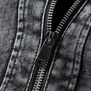 Veste en jean denim OEM pour hommes Vêtements d'extérieur décontractés Veste d'automne Manteau boutonné en jean Veste en jean oversize pour hommes - Product Image 5