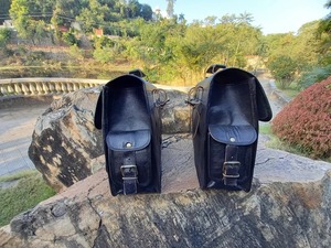 กระเป๋าหนังแท้ขนาดใหญ่ใส่ได้ทั้งชายและหญิงทำด้วยมือสไตล์วินเทจออกแบบโลโก้ได้ตามต้องการสำหรับรถจักรยานยนต์ - Product Image 4