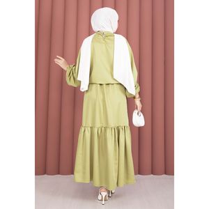 Conjunto de Dos Piezas en Satén Verde Oliva con Falda Estampada, Sin Cuello, Talla XS, para Primavera/Verano - Product Image 6