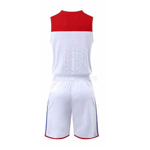 Uniforme de Baloncesto Personalizado para Hombre con Diseño Transpirable Antibacterial 100% Poliéster e Impresión de Logotipo Personalizado en Tallas Grandes - Product Image 2