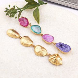 Cristal naturel multicolore géode druzy grande goutte déclaration boucle d'oreille laiton or plaqué tranchant grande taille boucles d'oreilles pendantes - Product Image 4