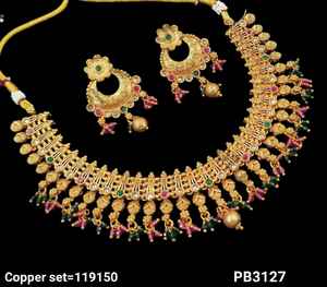 Beautiful Stunning Ethnic <b>Kundan</b> Studded Dangle Gold Plated Copper Wedding & Party <b>Jewelry</b> Set for Women - Product Image 2