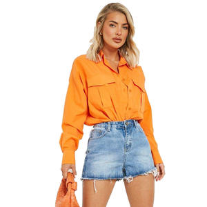 Short en jean lavé à la pierre bleu pour femmes avec braguette boutonnée et poches latérales à vendre en quantité en vrac - Product Image 3