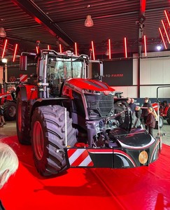 Tractores de jardín diésel de 50HP y 60HP Equipo de maquinaria agrícola 4WD para uso agrícola a la venta - Product Image 3