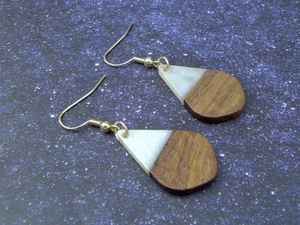 Boucles d'oreilles élégantes en résine et en bois Bijoux de mode Accessoires faits à la main Bijoux de mode Haute qualité pour les filles Boucle d'oreille d'anniversaire - Product Image 6