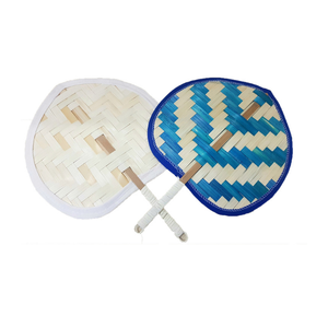 Éventail à main en forme de feuille de bambou direct d'usine fait à la main au Vietnam pour une faveur de fête de mariage rustique et une décoration écologique - Product Image 3