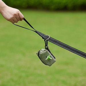 Laisse pour chien robuste pour chiens de taille moyenne et grande avec poignée rembourrée douce, durable et anti-emmêlement pour l'entraînement et la course - Product Image 2