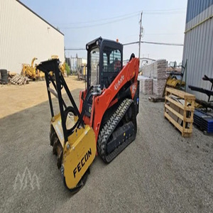 Cargadora compacta de orugas Kubota SVL97-2 2023 con trituradora forestal en venta, cargadora de orugas de alto flujo de 96 HP y 3200 LB ROC en venta - Product Image 1