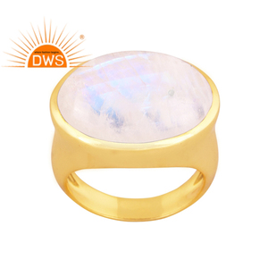 Bague faite à la main en plaqué or 18 carats, pierre de lune arc-en-ciel naturelle, bague de déclaration, fabricant de bijoux personnalisé - Product Image 1