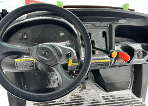 Moissonneuse-batteuse RTV X900 4x4 automatique haute performance, tracteur agricole, moissonneuse de céréales, moissonneuse de maïs, certificat EPA, 200cc 4 - Product Image 2