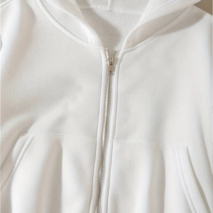 Top Design Factory's 100% Organic Cotton Crop Hoodie para mujer Transpirable y elegante Invierno Térmico Cómodo Baggy Fleece - Product Image 3