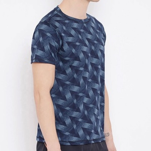 Camiseta Deportiva Personalizada 100% Poliéster OEM Azul Marino con Estampado Geométrico Sublimado para Hombre - Product Image 6