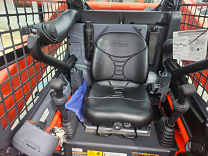 Chargeuse compacte sur pneus Kubota SSV75 75HP, neuve, homologuée EPA/CE, diesel, hydraulique, avec godet, à vendre. - Product Image 6