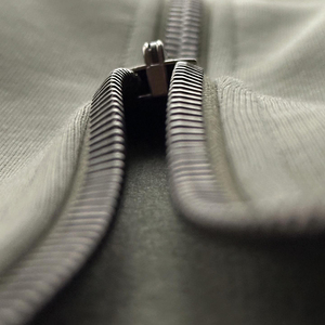 เสื้อแจ็กเก็ตมีซิปแบบมีฮู้ดสำหรับผู้ชายเสื้อแจ็คเก็ตขนแกะสไตล์สตรีทแวร์โอเวอร์ไซส์เปิดไหล่ปล่อย700gsm - Product Image 5