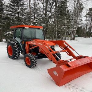 Tracteur agricole 4x4 avec moteur diesel 55 CV, équipement de charge, pompe à engrenages et boîte de vitesses - Product Image 6