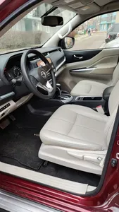 2021 X-Terra ไมล์น้อย เครื่องยนต์สมบูรณ์ ระบบเกียร์อัตโนมัติ หลังคาซันรูฟแบบพาโนรามา ไฟหน้า LED - Product Image 2