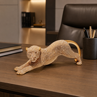 Statuette Léopard en Résine Luxe Léger, Écologique, Peinte à la Main, Réaliste, Décoration de Table pour Bureau et Salon, Idéale pour Cérémonie d'Ouverture d'Entreprise