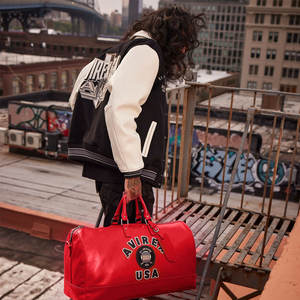 Chaqueta Bomber Varsity de Lana Personalizada para Hombre, Estilo Avirex, con Mangas de Cuero Genuino y Parche Bordado, MOQ Bajo - Product Image 6