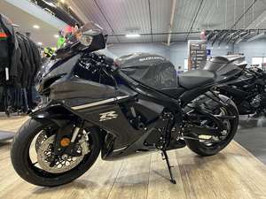 Disponible dès maintenant : Nouvelles motos GSXR600 2025 en stock (GSXR600M5) - Product Image 6