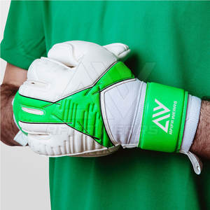 Latex avec doigt pour adultes Gants de gardien de but de football Nouveau design Gants de gardien de but professionnel - Product Image 3
