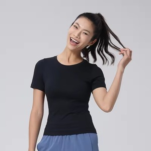 เสื้อยืดคอกลมระบายอากาศสำหรับผู้หญิงใส่ในฤดูร้อนใส่เล่นโยคะเดินทางเอวเข้ารูปเล่นกีฬาแขนสั้น - Product Image 1