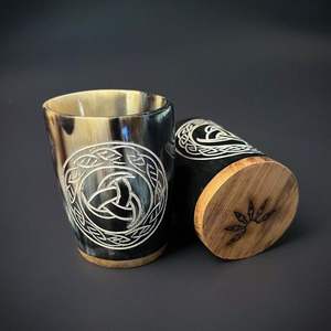 Taza de cerveza decorativa de animales de fiesta India vikinga hecha a mano, vaso de cuerno corto único para beber con logotipo personalizado, artesanías naturales - Product Image 6