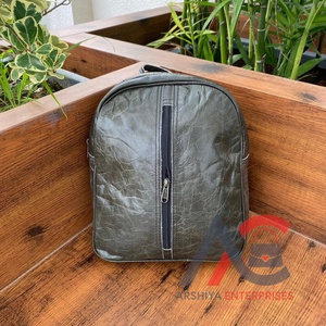 Sac à dos personnalisé en cuir véritable pleine fleur pour unisexe Vintage personnalisé en cuir de vachette sac à dos pour ordinateur portable de haute qualité - Product Image 1