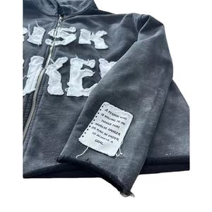Proveedor personalizado etiqueta corte crudo dobladillo recortado Sudadera con capucha algodón sol desteñido ácido lavado apenado bordado apliques Boxy Crop Sudadera con capucha hombres - Product Image 5