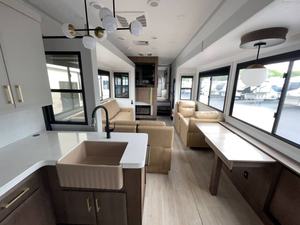 Vente en gros Budget-2026 Dutchmen D-e-n-a-l-i 366RK - Product Image 4