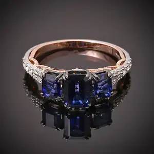 High Quality 14K Rose Gold Custom Design Classic Blue Sapphire Three Stone Style Vintage Ladies Fine Jewelry 14k Solid Gold Ring