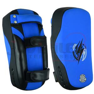 Almohadillas de Kick Boxing profesionales de alta calidad, almohadillas de enfoque curvas de cuero para Karate Muay Thai, entrenamiento de artes marciales para Kickboxing - Product Image 1