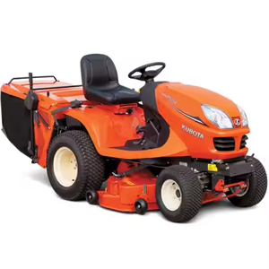 Tondeuse autoportée Kubota G261HD en excellent état Le tracteur Kubota est livré avec un ramasseur d'herbe pour le jardin - Product Image 1