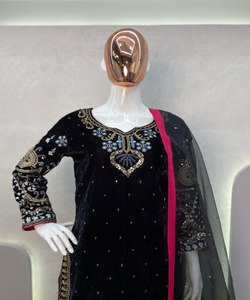 Kurtis — robe indienne en coton pour femmes, ouirtis, dernier design, prêt à porter, à bas prix, avec veste dupatta, vente en gros - Product Image 2