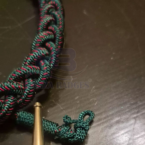 حبل كتف نايلون قابل للتخصيص بنمط مضفر خطاف بوليستر متين وحلقة لمظهر احتفالي أو رسمي - Product Image 5