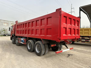 Camión Semirremolque Diésel Comercial 6x4 con Cabina Dormitorio para Logística de Carga y Transporte de Contenedores - Product Image 3