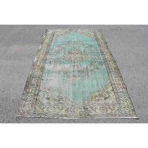 Alfombra Vintage de Lana Ecológica de 4.8 pies x 8.1 pies con Respaldo de Látex, Verde Beige, Diseño Clásico Hecho a Mano para Entrada, Pasillo o Decoración de Habitaciones - Product Image 1