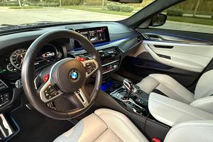 BMW M5 Competition Package 2019 usado premium, con motor V8 biturbo y tracción en las cuatro ruedas. - Product Image 4