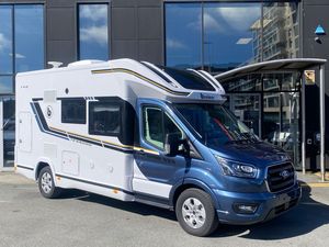 Vendeur Vérifié pour Camping-cars d'occasion 2026 Transits Customs Campervans T413 4 places - Product Image 4