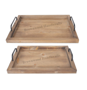 Juego de 2 bandejas de madera de pino macizo para servir, bandejas de madera hechas a mano con asas de metal, calidad superior para restaurantes y hoteles - Product Image 3