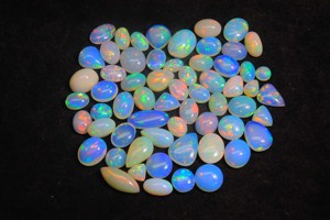 Cabochon d'opale éthiopienne rougeoyante Welo brillant arc-en-ciel gemmes d'opale flashy avec pierre précieuse d'opale éthiopienne en vrac de grande taille - Product Image 3