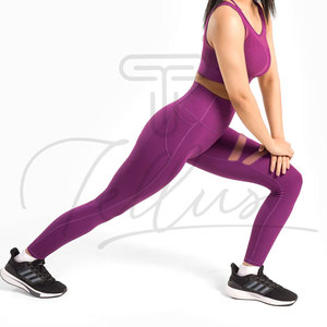 Leggings Deportivos de Alta Calidad para Mujer, Transpirables, de Cintura Alta, Pantalones de Yoga, Sólidos, de Secado Rápido - Product Image 4