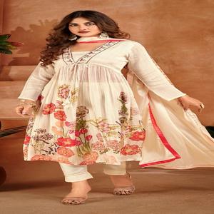 Último diseñador traje de moda estilo moderno puro Chinon Kurti pantalón y Dupatta con Khatli Trabajo Mujer moda exportador para la venta - Product Image 1