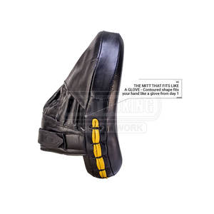 Curved Boxing <b>Focus</b> Mitts With Hand Grip And Wrist Support For Training Durable Kickboxing <b>Focus</b> <b>Pads</b> - Product Image 3