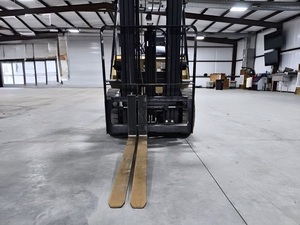 Abordable Très bon état Terrassement 2017 CATERPILLAR GP25N à vendre et prêt à expédier dans le monde entier - Product Image 5