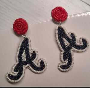 Pendientes de gota de estrella con cuentas blancas de calidad superior al por mayor accesorios de moda para dama de honor con cuentas de semillas - Product Image 5