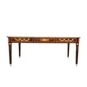 Escritorio Ejecutivo de Madera Antiguo de Lujo con Incrustaciones Florales Intrincadas y Adornos de Latón Dorado para Oficina de Alta Gama - Product Image 2