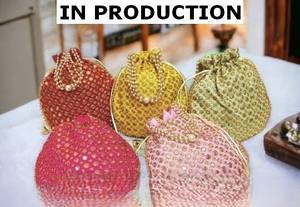 Bolsos de noche hechos a mano de estilo indio elegante Batwa Potli ¡Regalos de boda y celebración de moda! - Product Image 3