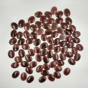 2025วงรีควอทซ์สตรอเบอรี่ขัดเงาคุณภาพเยี่ยมอัญมณีหินฮวงจุ้ยธรรมชาติแกะสลักของขวัญการรักษาความรัก - Product Image 5